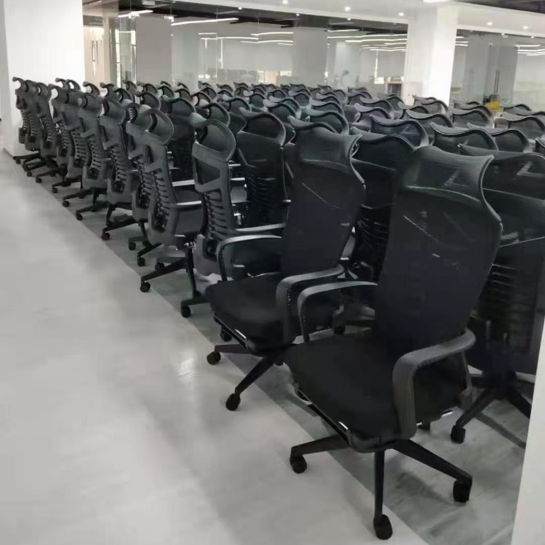 Chaise de bureau ergonomique à dossier haut et réglable – Image 3